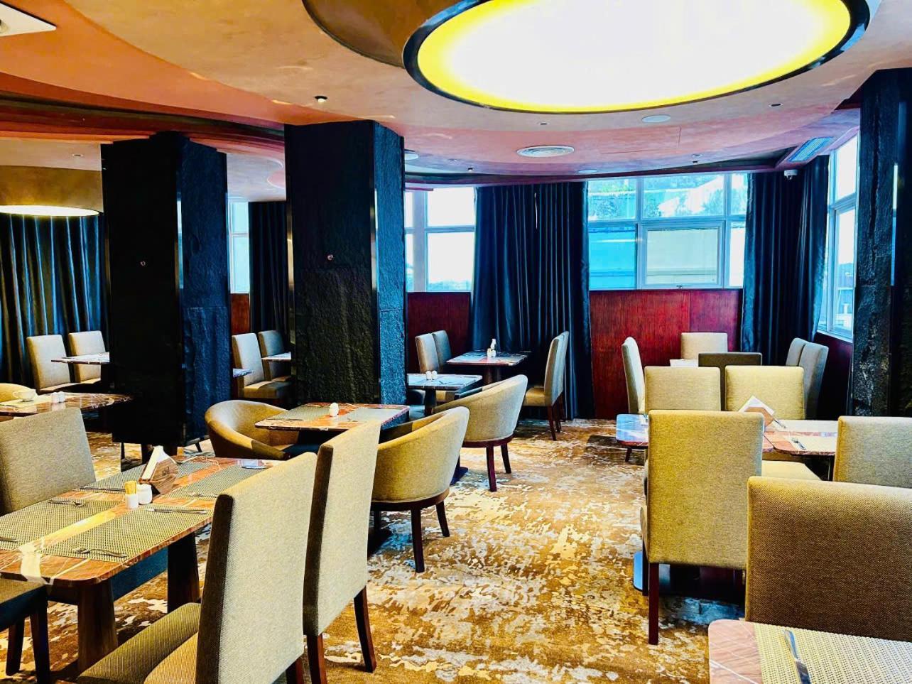 Kin Hotel Ly Tu Trong Ho Či Minovo Město Exteriér fotografie