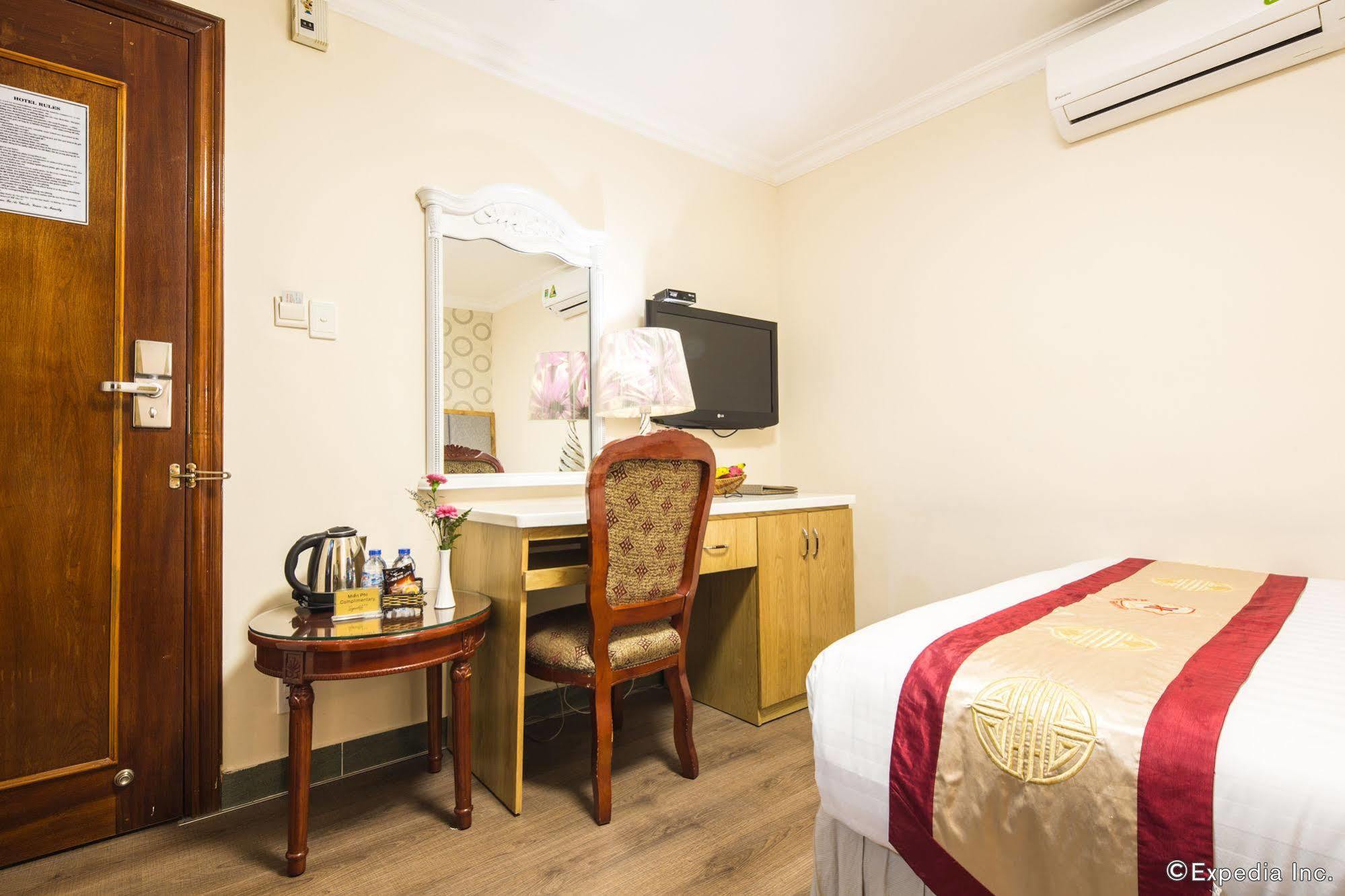 Kin Hotel Ly Tu Trong Ho Či Minovo Město Exteriér fotografie