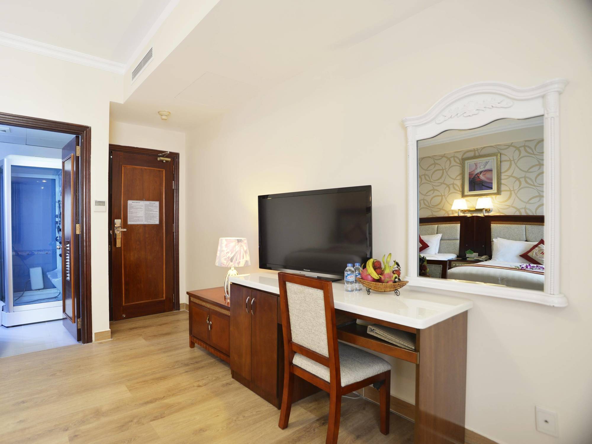 Kin Hotel Ly Tu Trong Ho Či Minovo Město Exteriér fotografie